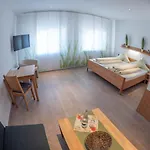 - Restaurant - Metzgerei Sonne Отель Loffenau