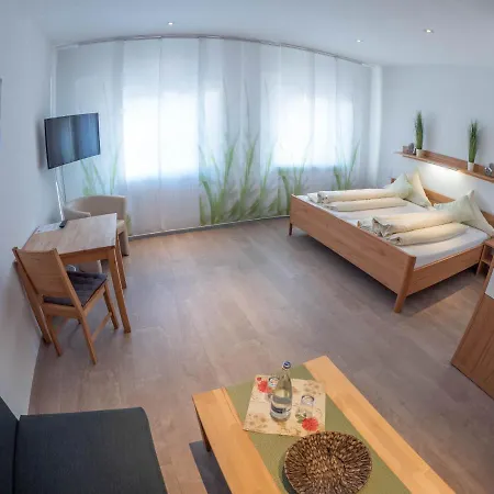 - Restaurant - Metzgerei Sonne מלון Loffenau