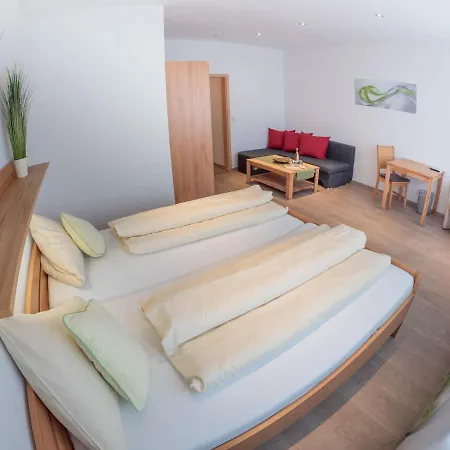 - Restaurant - Metzgerei Sonne מלון Loffenau