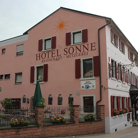 - Restaurant - Metzgerei Sonne * Loffenau