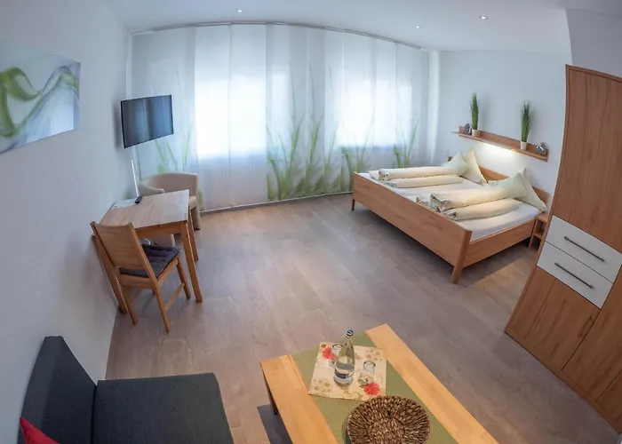 - Restaurant - Metzgerei Sonne Szálloda Loffenau